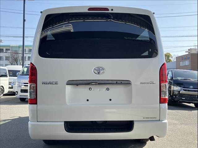 TOYOTA HIACE VAN 2WD 2017 Image 31