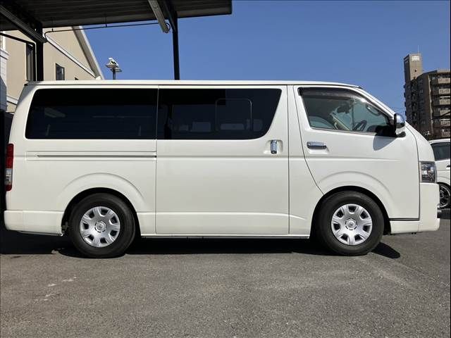 TOYOTA HIACE VAN 2WD 2017 Image 31