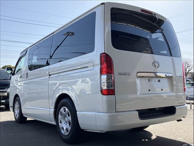 TOYOTA HIACE VAN 2WD 2017 Image 31
