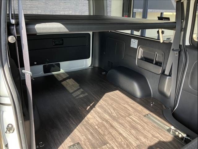 TOYOTA HIACE VAN 2WD 2017 Image 31