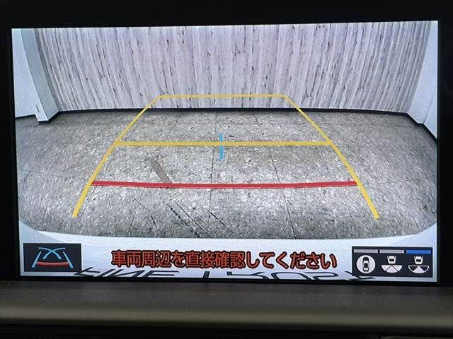 TOYOTA CROWN SEDAN HYBRID 2018 Image 31