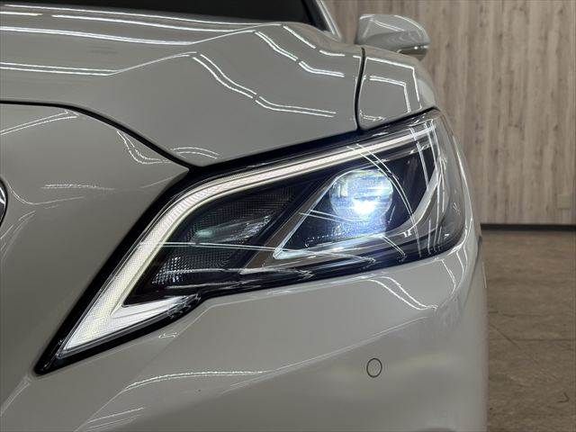 TOYOTA CROWN SEDAN HYBRID 2018 Image 31