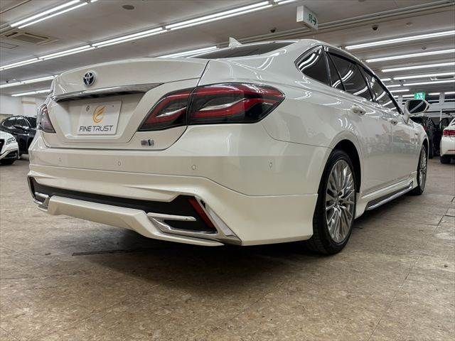 TOYOTA CROWN SEDAN HYBRID 2018 Image 31