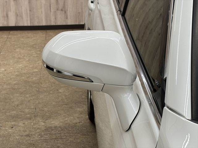 TOYOTA CROWN SEDAN HYBRID 2018 Image 31