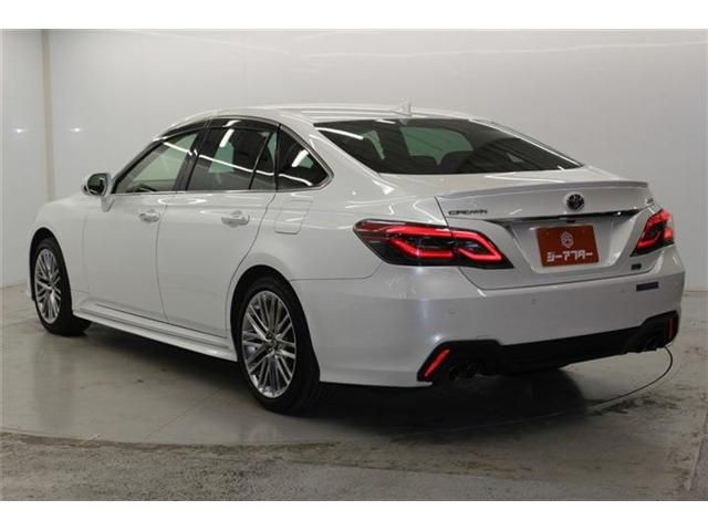 TOYOTA CROWN SEDAN HYBRID 2021 Image 31