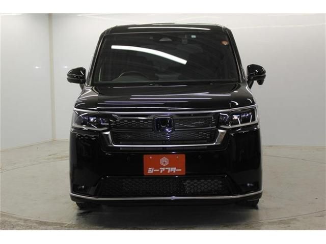 HONDA STEPWAGON E:HEV SPAD 2023 Image 31