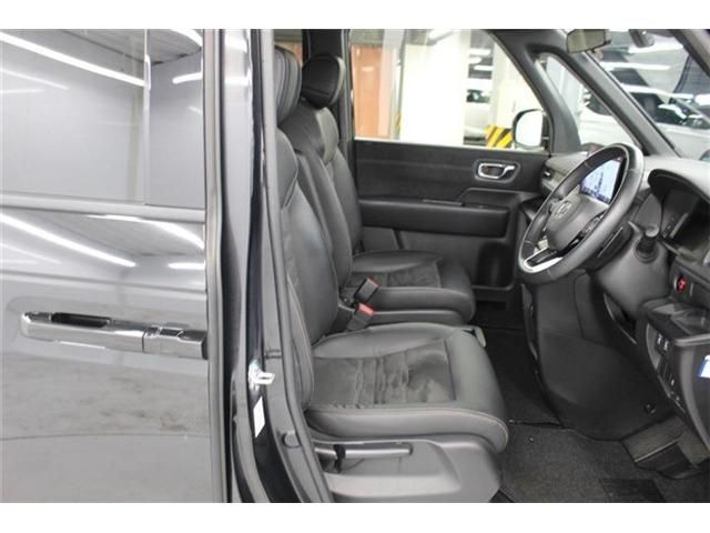 HONDA STEPWAGON E:HEV SPAD 2023 Image 31