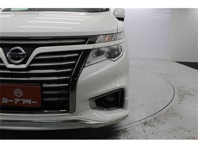 NISSAN ELGRAND 2016 Image 31