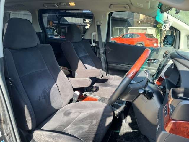 TOYOTA ALPHARD 2010 Image 31