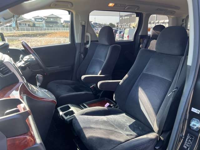 TOYOTA ALPHARD 2010 Image 31