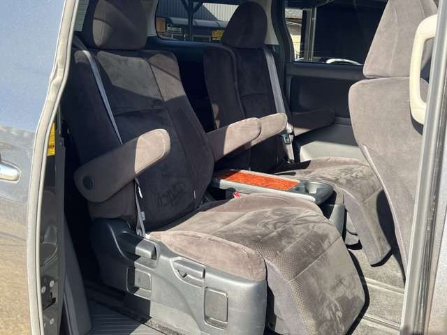 TOYOTA ALPHARD 2010 Image 31