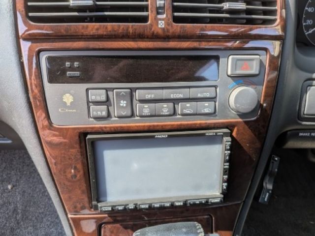 NISSAN CIMA 1996 Image 31