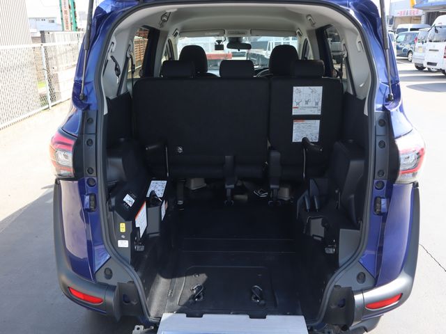 TOYOTA SIENTA 2021 Image 31