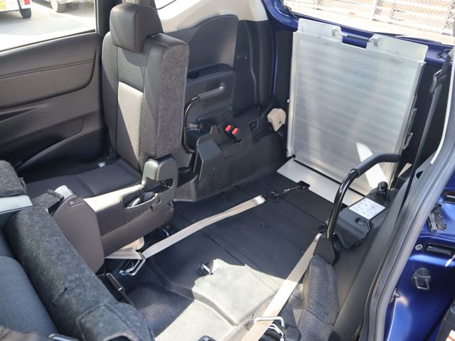 TOYOTA SIENTA 2021 Image 31