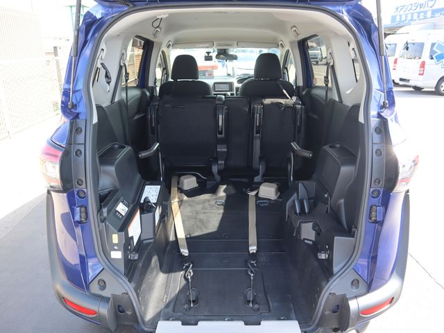 TOYOTA SIENTA 2021 Image 31