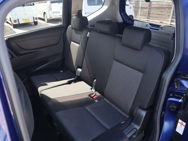 TOYOTA SIENTA 2021 Image 31