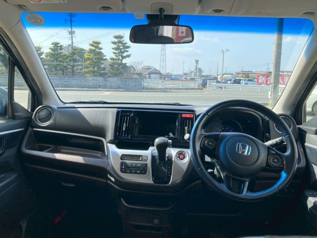 HONDA N-WGN CUSTOM 2015 Image 31