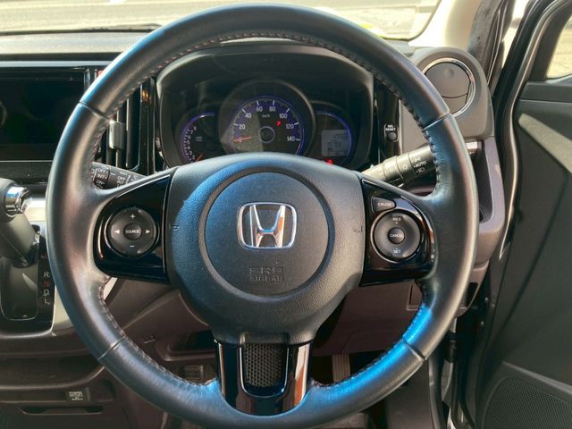 HONDA N-WGN CUSTOM 2015 Image 31