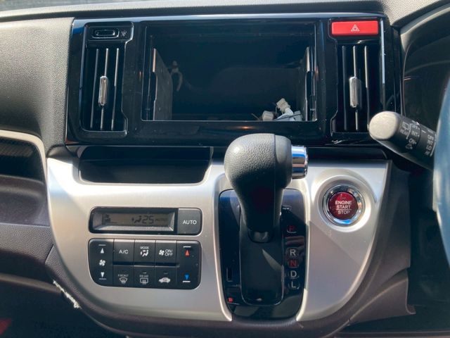 HONDA N-WGN CUSTOM 2015 Image 31