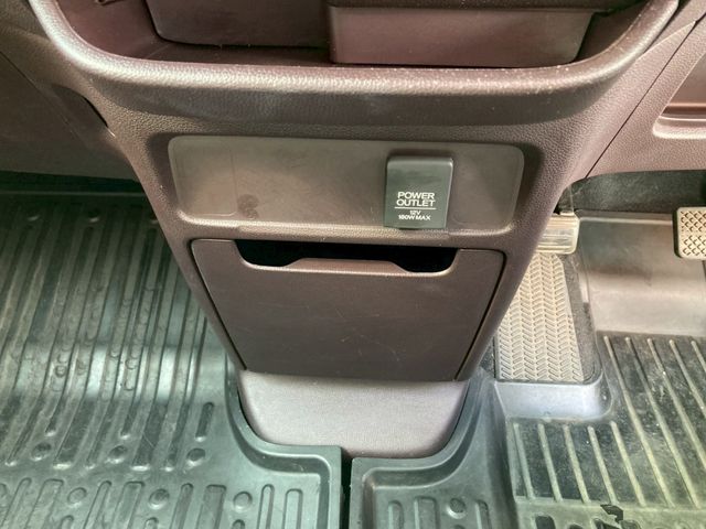 HONDA N-WGN CUSTOM 2015 Image 31