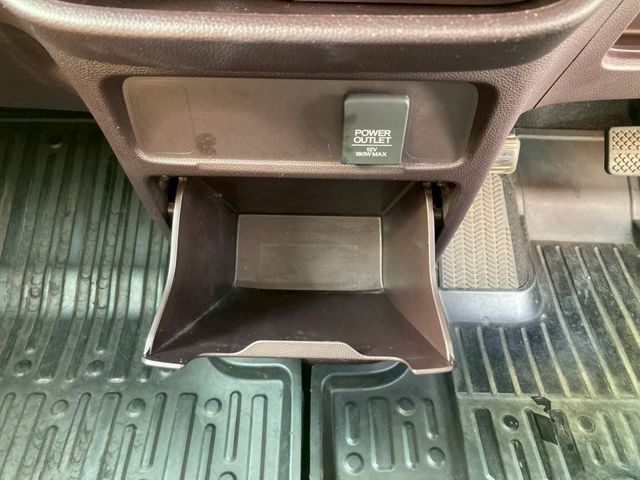 HONDA N-WGN CUSTOM 2015 Image 31