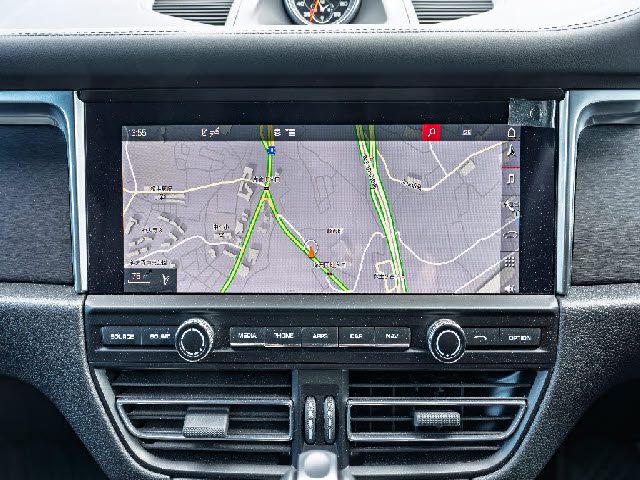 PORSCHE MACAN 2020 Image 31