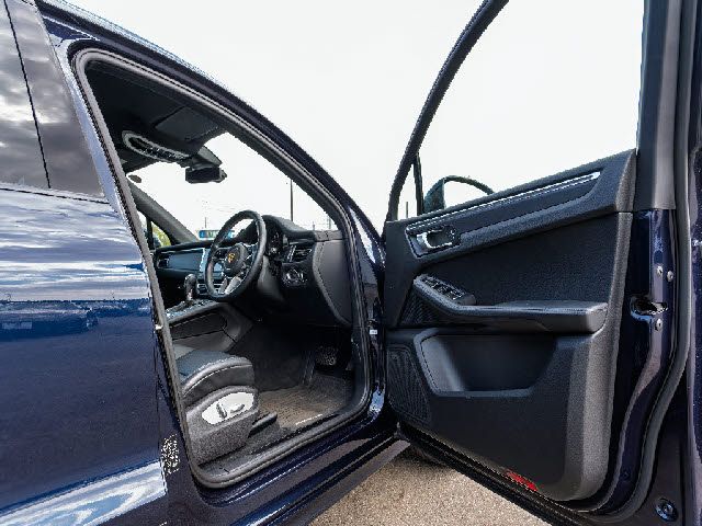 PORSCHE MACAN 2020 Image 31