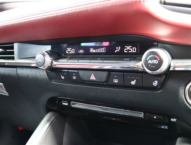 MAZDA 3 FASTBACK 2021 Image 31