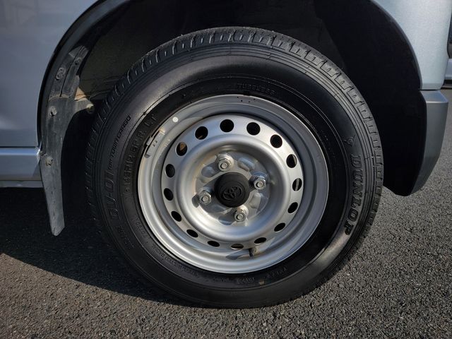 TOYOTA PIXIS VAN 2022 Image 31