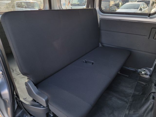 TOYOTA PIXIS VAN 2022 Image 31