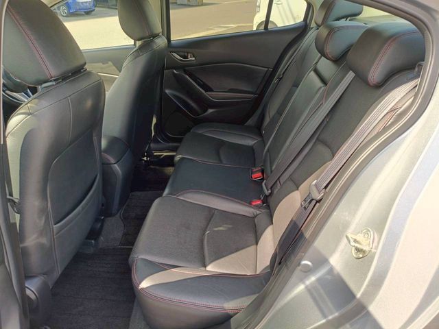 MAZDA AXELA SEDAN 2016 Image 31