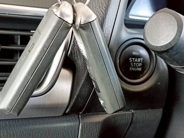 MAZDA AXELA SEDAN 2016 Image 31