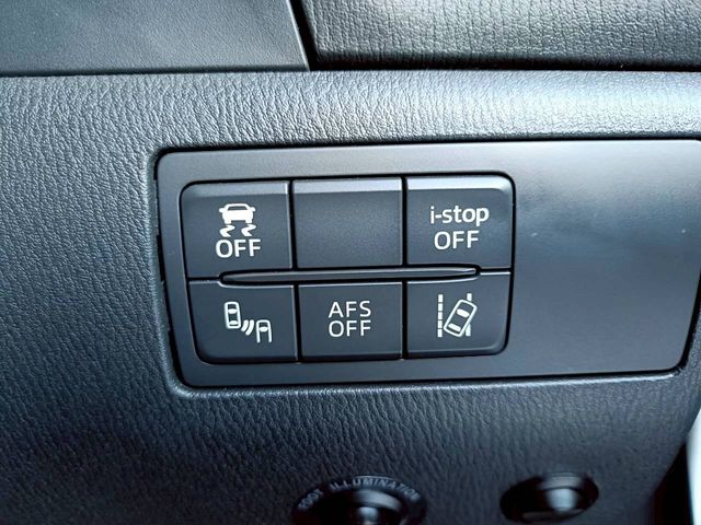 MAZDA AXELA SEDAN 2016 Image 31