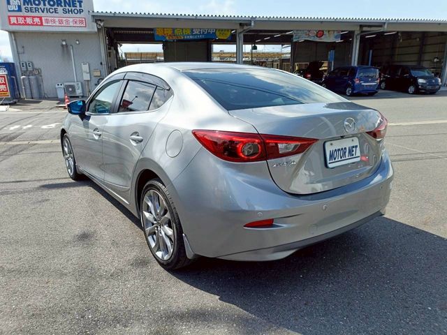 MAZDA AXELA SEDAN 2016 Image 31