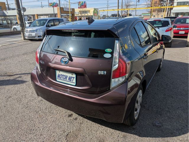 TOYOTA AQUA 2015 Image 31