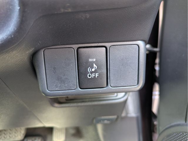 TOYOTA AQUA 2015 Image 31