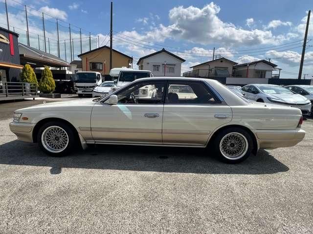 NISSAN LAUREL 1991 Image 31