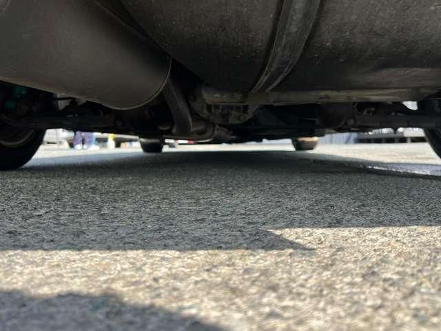 NISSAN LAUREL 1991 Image 31