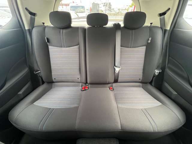 NISSAN LEAF 2017 Image 31