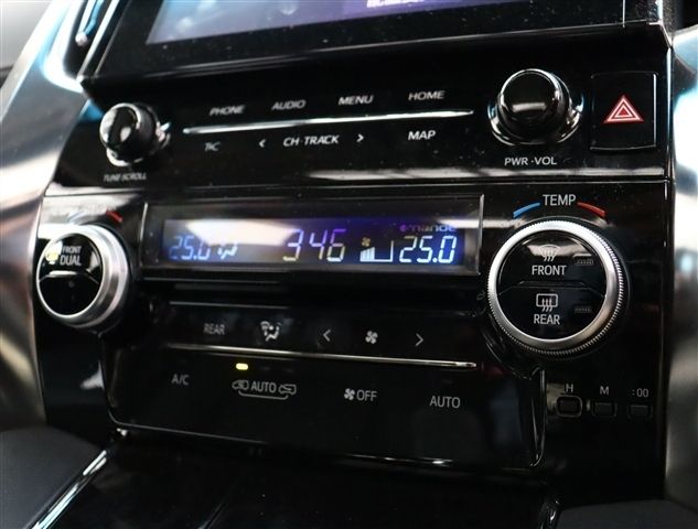 TOYOTA ALPHARD 2023 Image 31