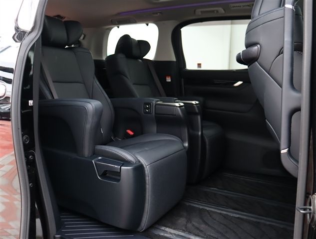 TOYOTA ALPHARD 2023 Image 31