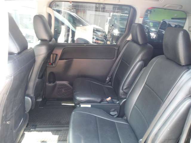 TOYOTA VOXY HYBRID 4WD 2014 Image 31