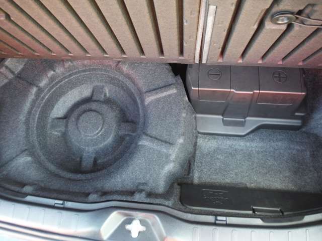 TOYOTA VOXY HYBRID 4WD 2014 Image 31