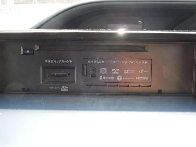 TOYOTA VOXY HYBRID 4WD 2014 Image 31