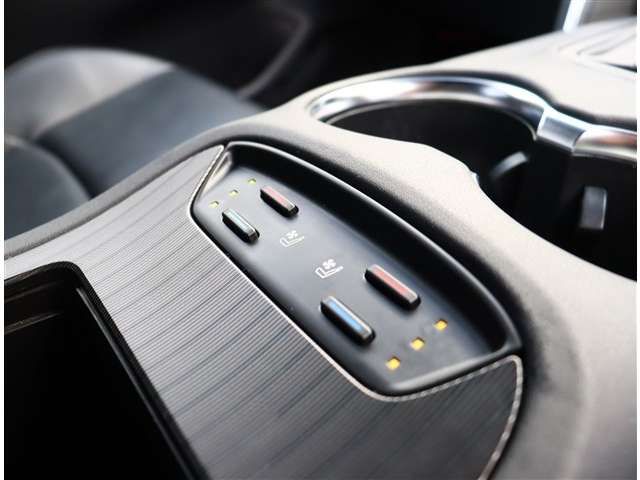 TOYOTA HARRIER 2WD 2023 Image 31