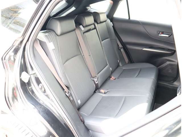 TOYOTA HARRIER 2WD 2023 Image 31