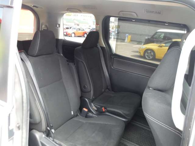 TOYOTA ESQUIRE HYBRID 2017 Image 31