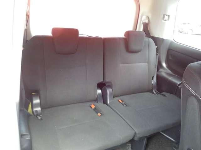 TOYOTA ESQUIRE HYBRID 2017 Image 31