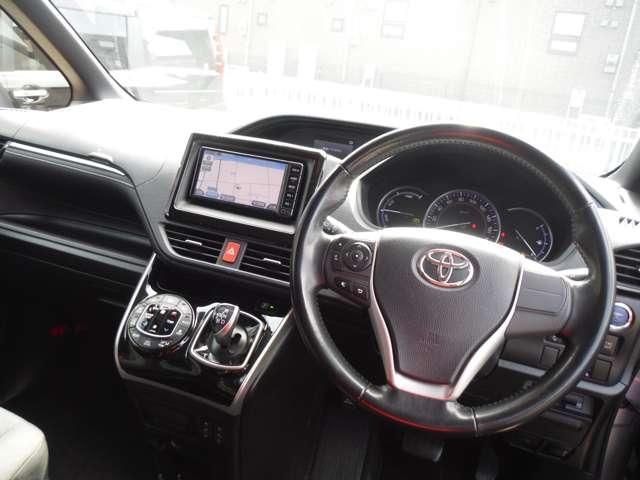 TOYOTA ESQUIRE HYBRID 2017 Image 31