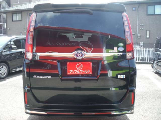 TOYOTA ESQUIRE HYBRID 2016 Image 31